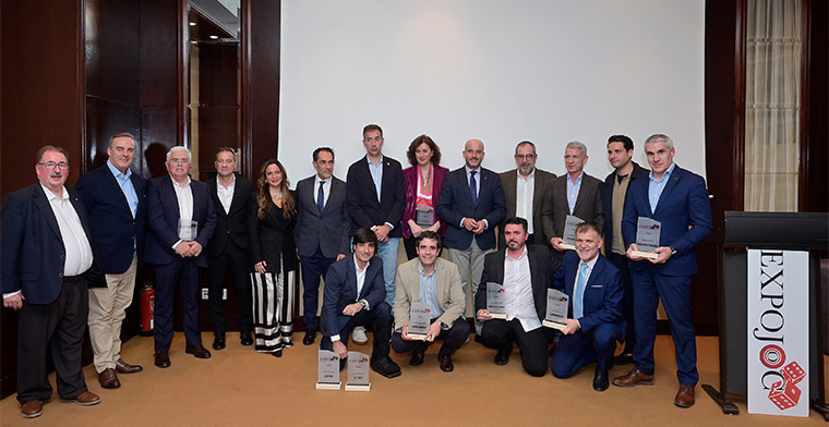 La Plataforma para el Juego Sostenible recibe el Premio EXPOJOC a la Acción Social por el Proyecto FES