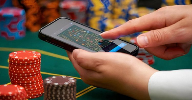 Wabanaki leaders try to expand online gambling to include casino-type games