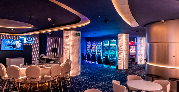 El casino de Santiago de Compostela tiene su ceremonia inaugural