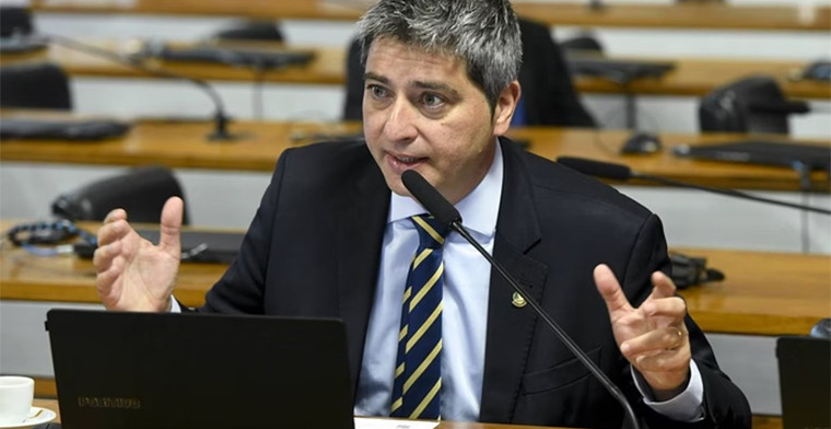 Senado aprova projeto que limita publicidade de apostas online no Brasil