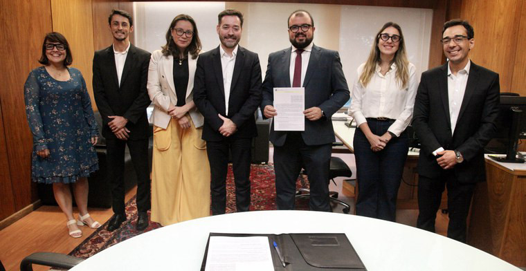 Educação Financeira para apostadores: a SPA firma acordo de cooperação com a Federação Brasileira de Bancos