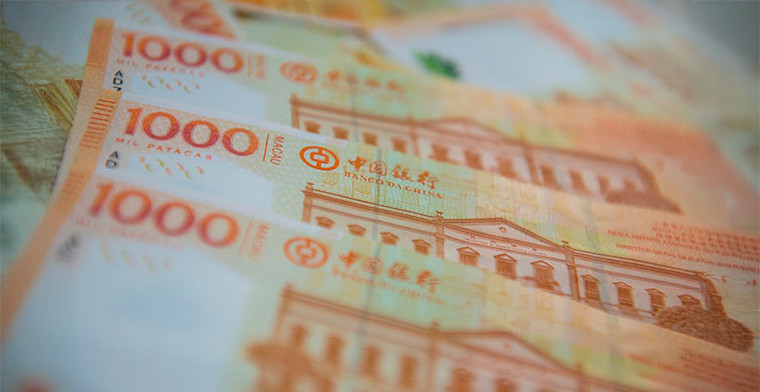 Macau 1H Casino Revenues Decline Amid Economic Slowdown, Reports Financial Watchdog