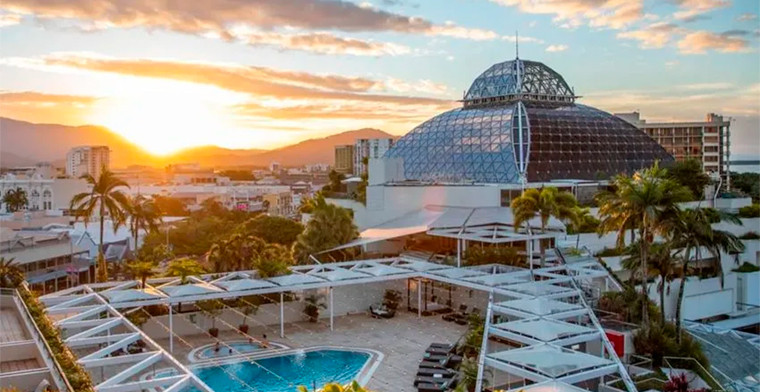 Reef Casino Trust Rejects Takeover Proposal from Morris Group