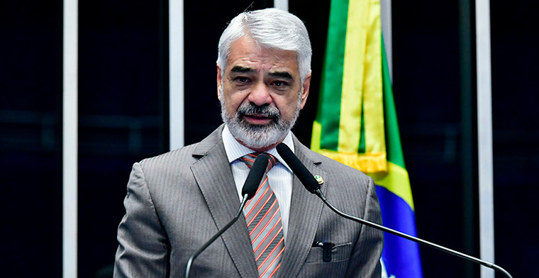 Nova proposta do Senador Humberto Costa propõe idade mínima de 21 anos