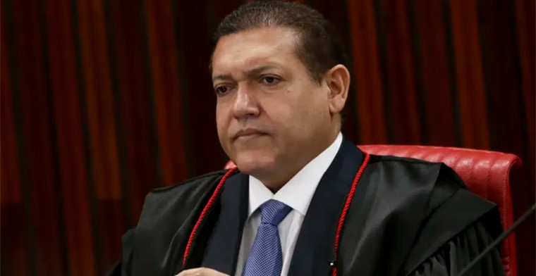 O ministro Nunes Marques inclui entidades e Estado em ação que questiona loterias municipais