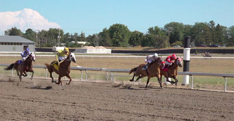 Lake Mac Casino Resort Debuts in Western Nebraska Featuring Interim Casino and Quarter Horse Racing Events
