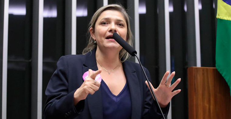 Publicidade de apostas em espaços públicos no Brasil terá limites