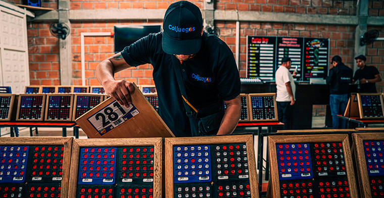 Más de 600 elementos de juego ilegal fueron incautados en Barranquilla y Granada, Meta