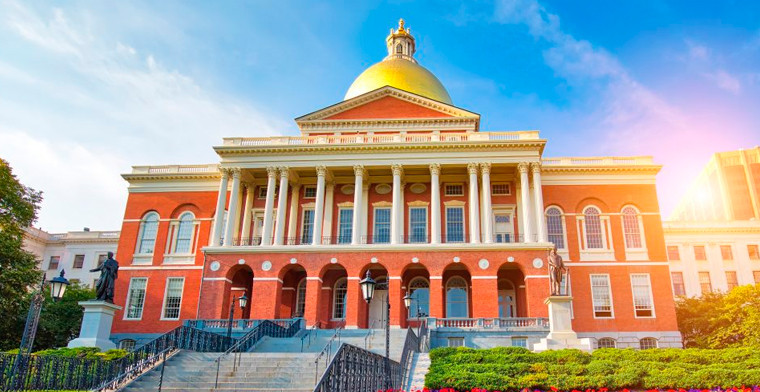 New Massachusetts Bill Backs Online Casinos, Targets Sweepstakes Platforms