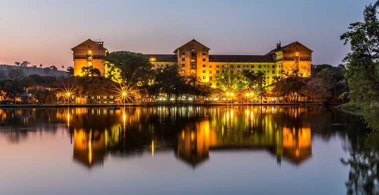 Araxá se antecipa à regulamentação nacional e aprova projeto para receber cassinos