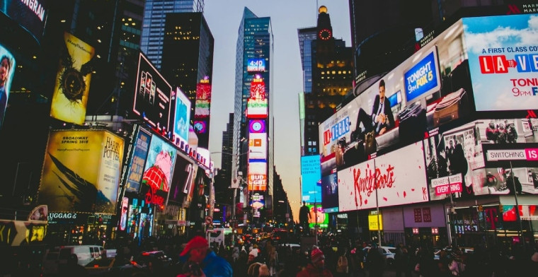 Comité comunitario rechaza propuesta de casino en Times Square
