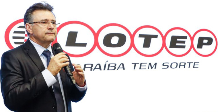 João Azevêdo prestigia inauguração de Espaço Lotep e ressalta transparência e papel social da Loteria