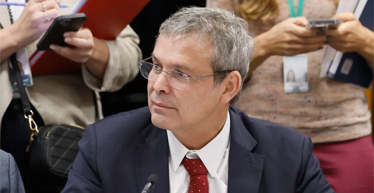 Líder do PT propõe dobrar taxação sobre bets e destinar recursos à saúde