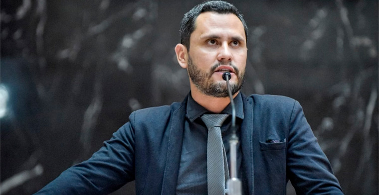 Cleitinho Azevedo diz que Senado irá resolver taxação de 'BBB': bets, bancos e bilionários