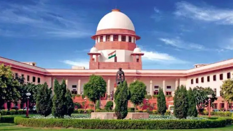 Supreme Court seeks Centre's assistance on PIL seeking nationwide ban on online gambling