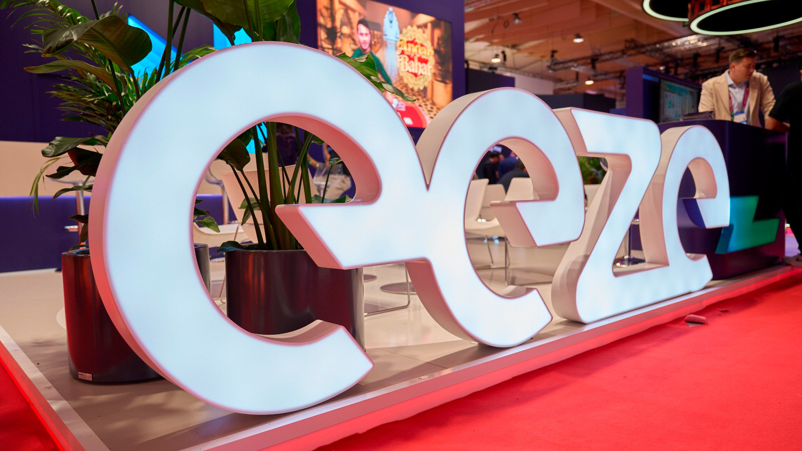 Eeze Closes a Historic 2025 and Projects Strategic Expansion in LATAM for 2026