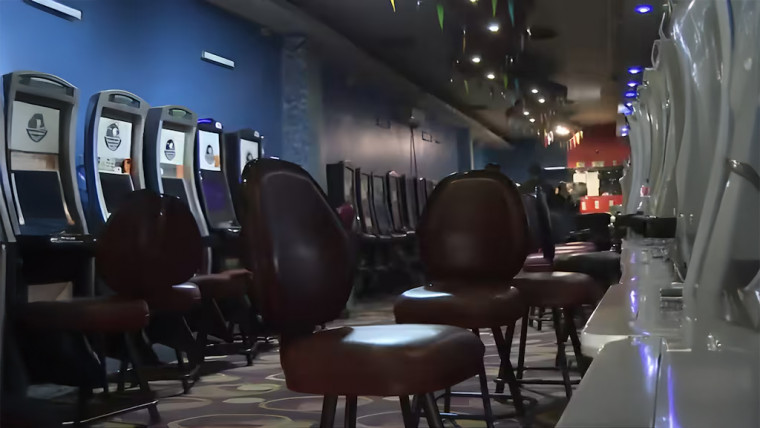 Cae millonario casino ilegal en Ñuñoa: Operativo municipal lo desmantela tras denuncias de vecinos