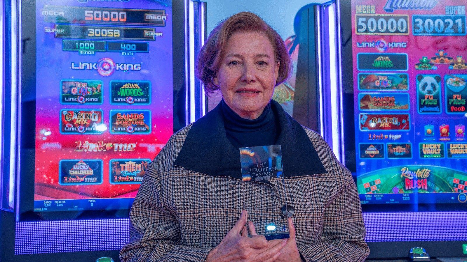 Manuela Jiménez, Vice President of Zitro, recognized as "Woman of the Year" at the European Casino Awards