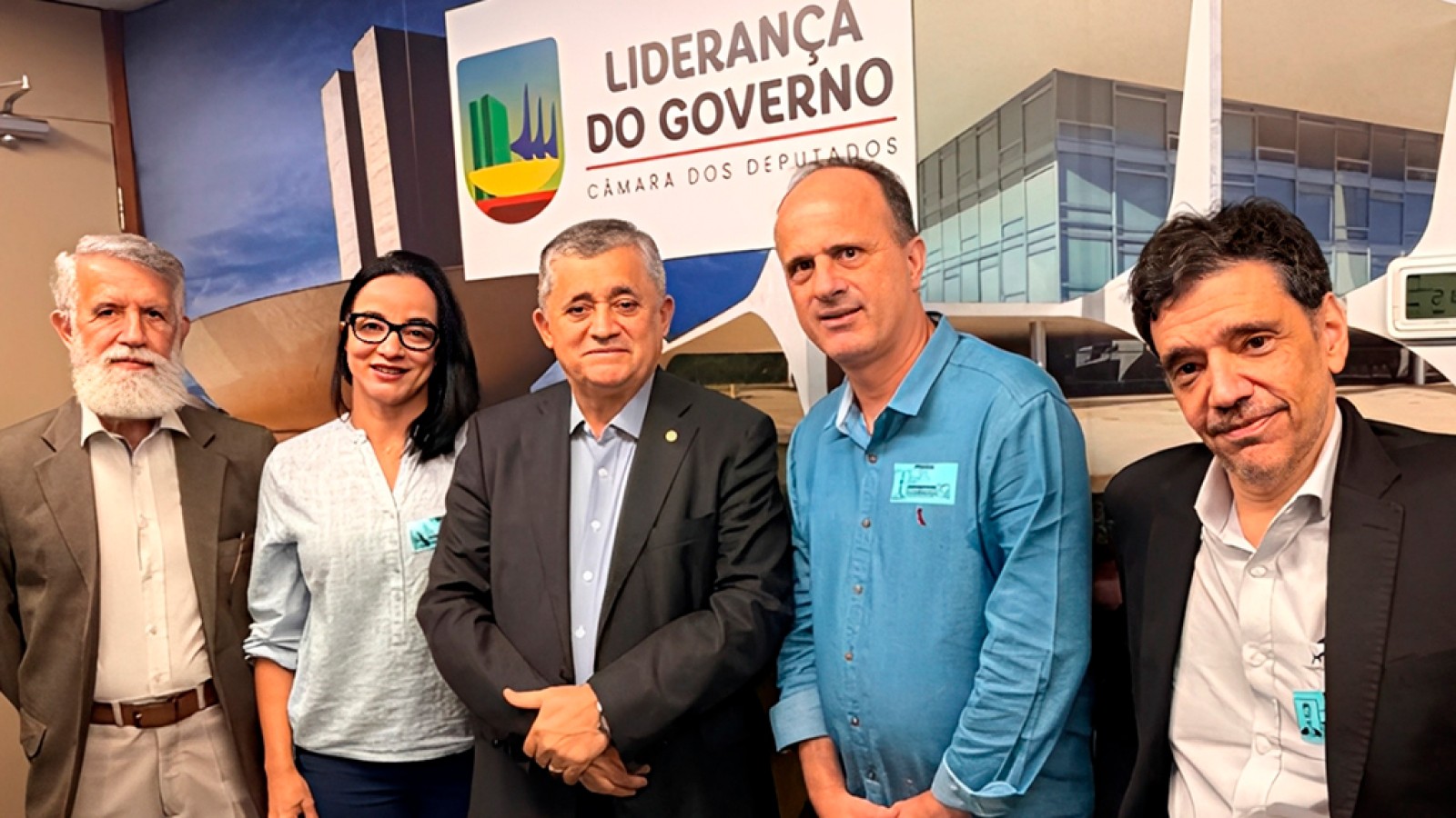 Febralot fortalece diálogo institucional em reunião estratégica com liderança do Governo brasileiro