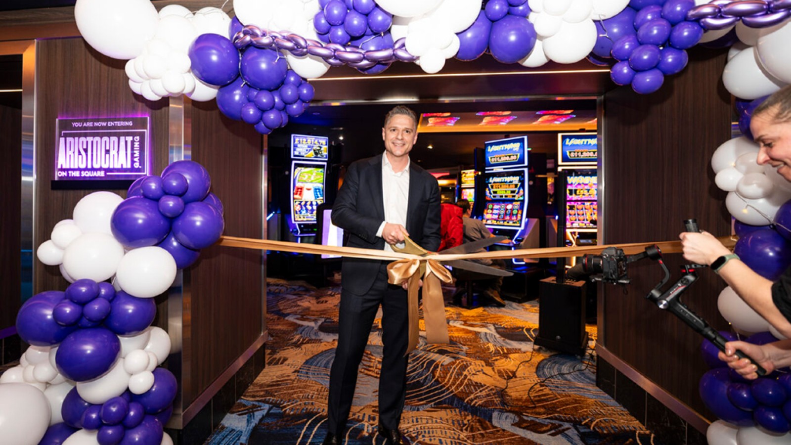 Aristocrat Gaming™ and Metropolitan Gaming Launch “Aristocrat on the Square” at Empire Casino London