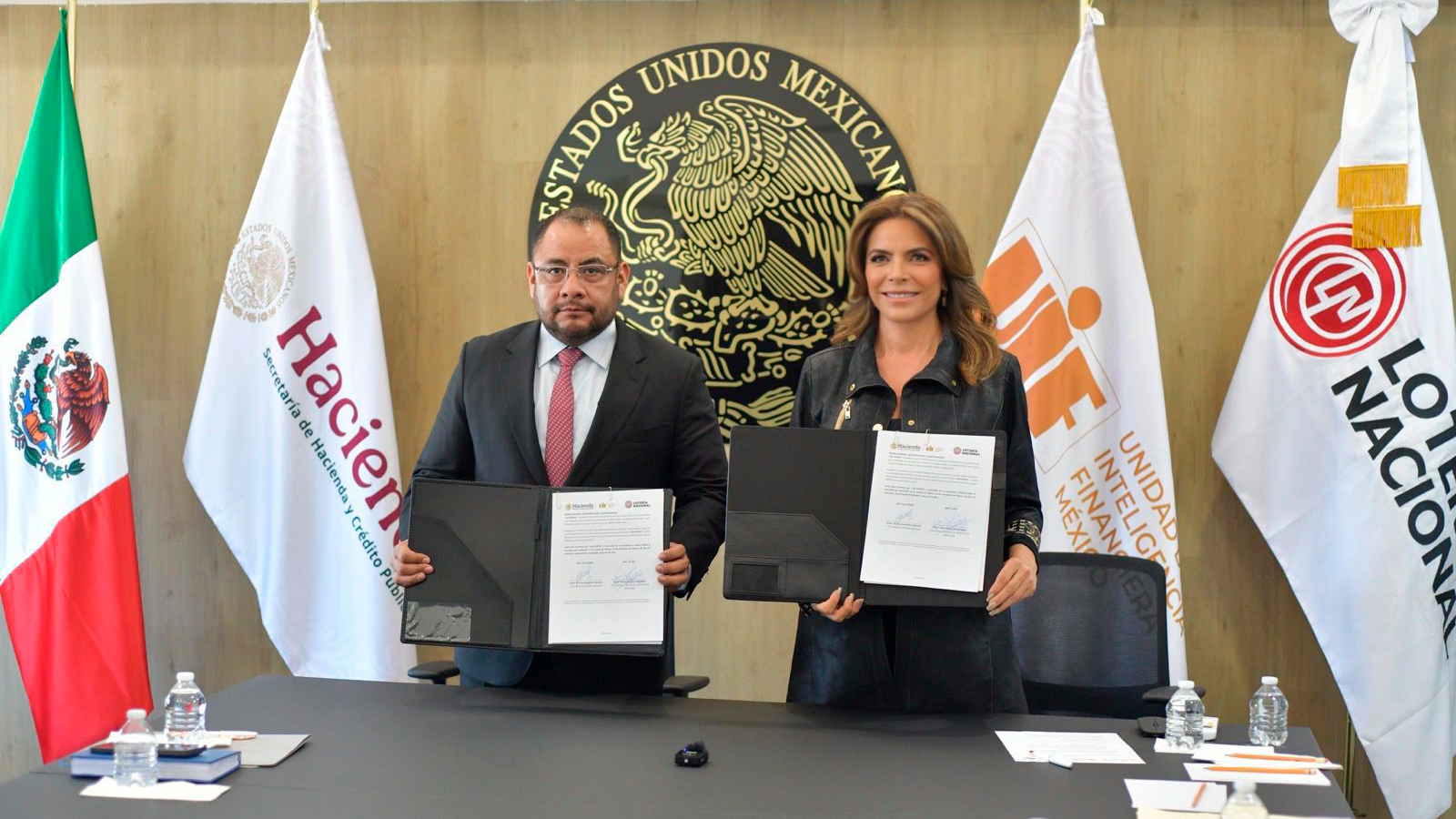 Cibelae informa que Lotería Nacional de México y la UIF firman convenio para fortalecer la transparencia y prevenir el lavado de dinero