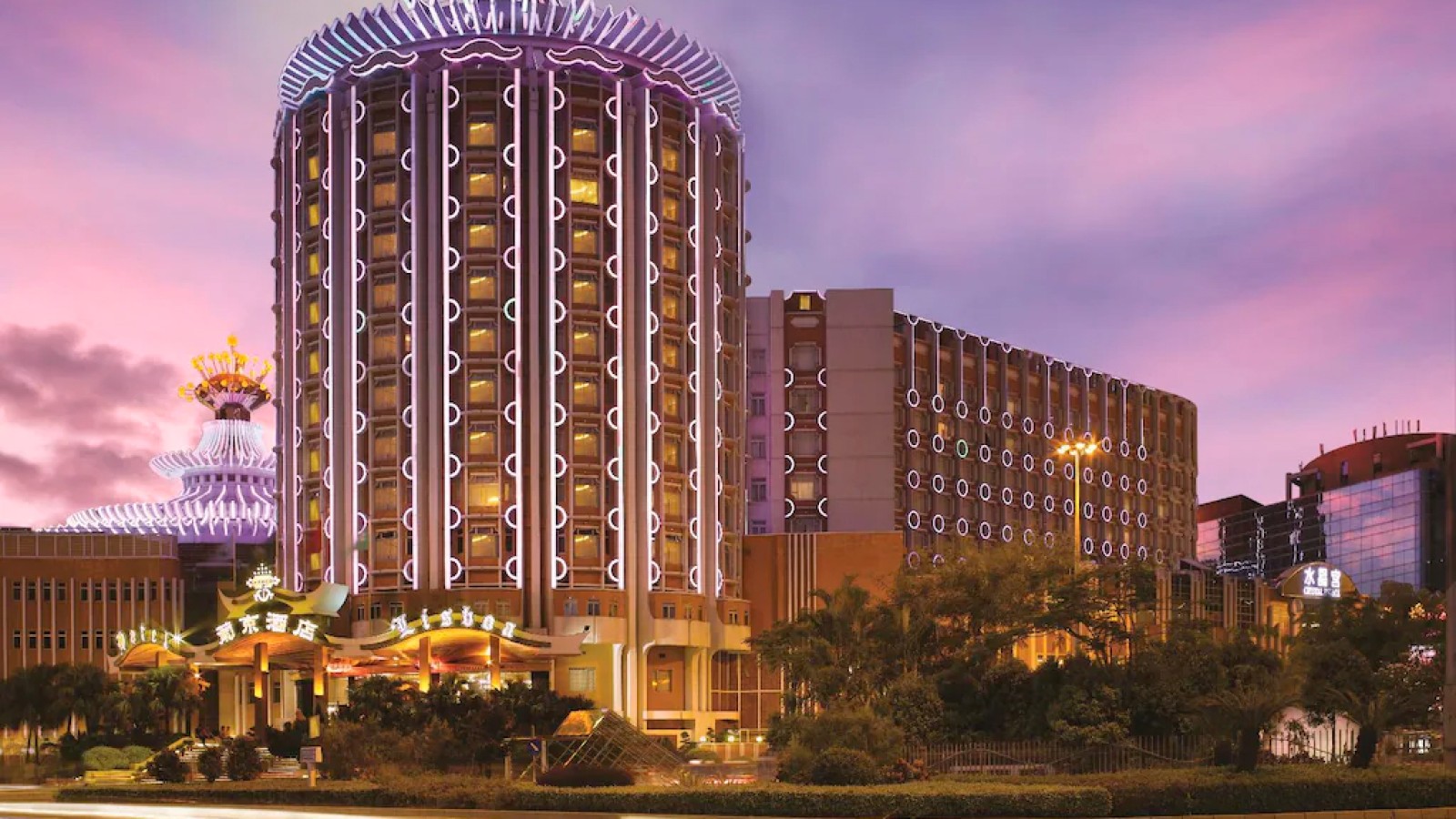 SJM expands gaming at Hotel Lisboa in Macau, renovates rooms