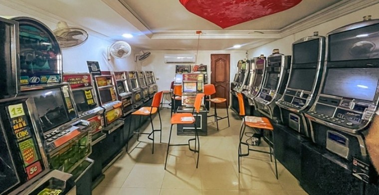 Fuerte operativo encabezado por Coljuegos contra el juego ilegal: más de 80 máquinas tragamonedas incautadas