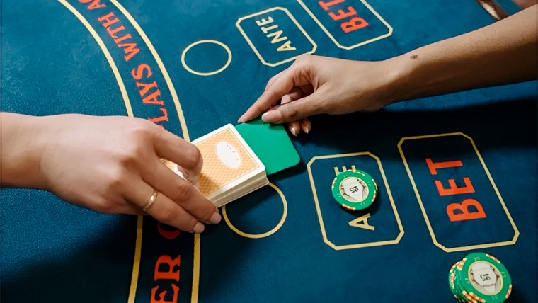 Macau Casino Revenue Jumps 15% in March, Hitting $2.8 Billion