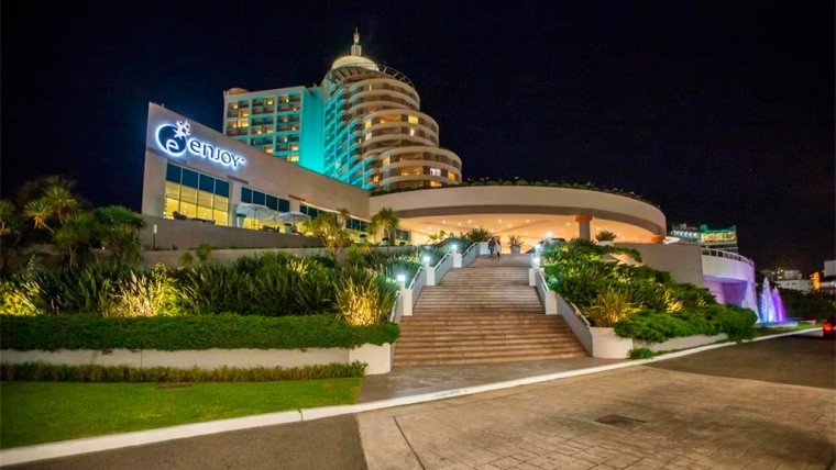 Uruguay: Historic former Conrad hotel and casino sold for US$160 M, millions in investment projected