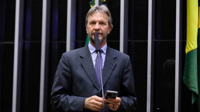 PT propõe proibição de apostas em todo o Brasil