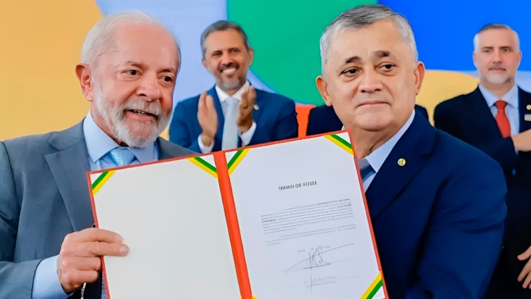 Novo Ministro de Lula Critica Imposto sobre Compras Internacionais