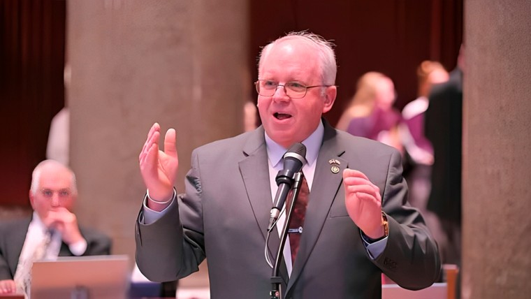 Missouri House panel reviews proposals to raise casino taxes and fees