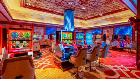 Philippine Casinos See Revenue Drop in 2025 as Online Gaming Surges to Industry Lead