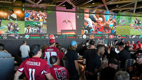 US Senators Push Bill to Restrict Gambling Ads Targeting Minors