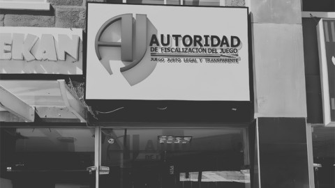 Bolivia: AJ elimina los permisos para promociones empresariales
