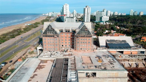Cipriani avanza con la formación de croupiers para su casino en Punta del Este