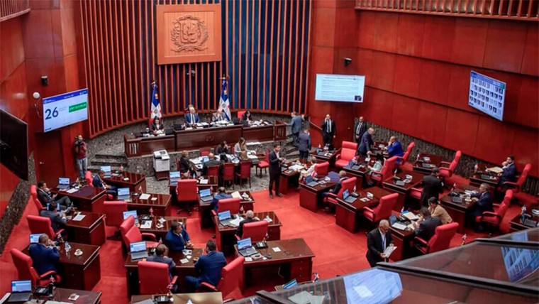 República Dominicana avanza con ley para regular apuestas y bancas