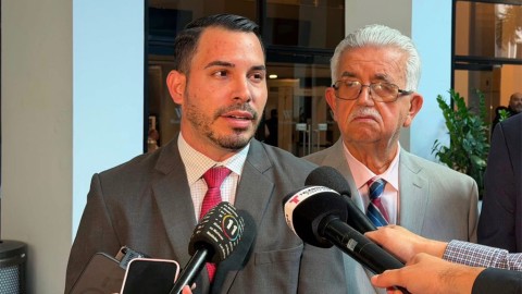 Asociación de Alcaldes de Puerto Rico cuestiona reparto de fondos de máquinas de azar
