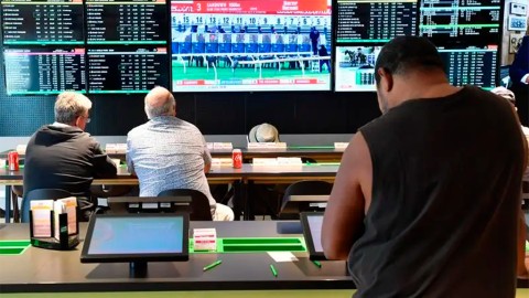 Australia’s Gambling Ad Ban Faces Backlash