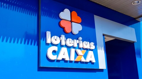 CAIXA restabelece limite de R$ 5 mil para operações em lotéricas