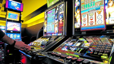 La Rioja: casi mil personas tienen prohibido el acceso a salas de juego en toda España