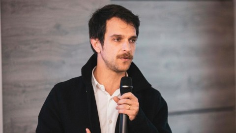 Puerto Varas: alcalde Gárate cuestiona fallida licitación del casino y pide revisar el proceso