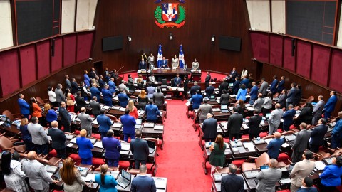 Diputados de República Dominicana aprueban congelar bancas de apuestas por 10 años