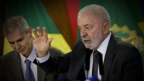 Governo Lula endurece discurso contra bets por estratégia política