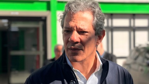 Haddad promete proibir bets em São Paulo se for eleito