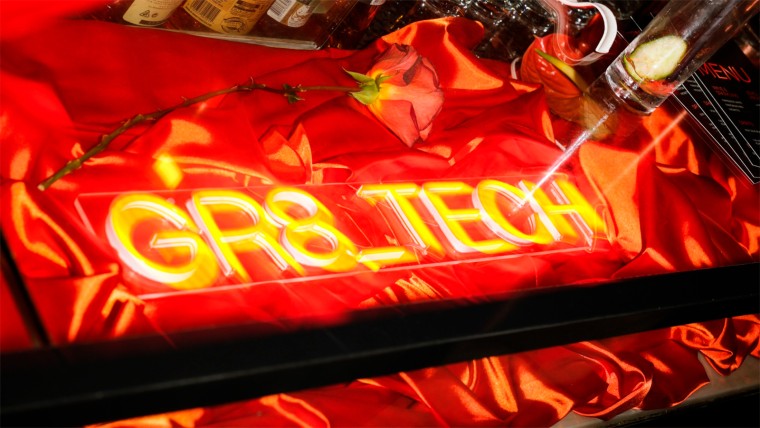 GR8_TECH recibe a más de 200 líderes de la industria en el evento 'THE UNSCRIPTED NIGHT' en Lisboa