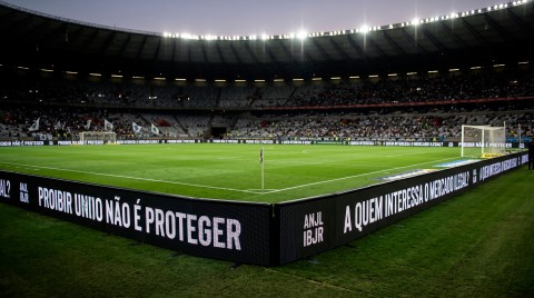 Brasileirão recebe protesto contra proibição das bets
